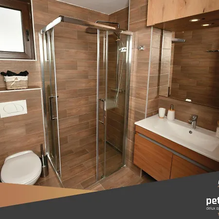 アパートホテル Petica Kop A8